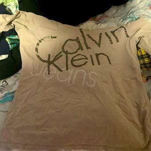 Long Sleeve hooded Calvin Klein shirt